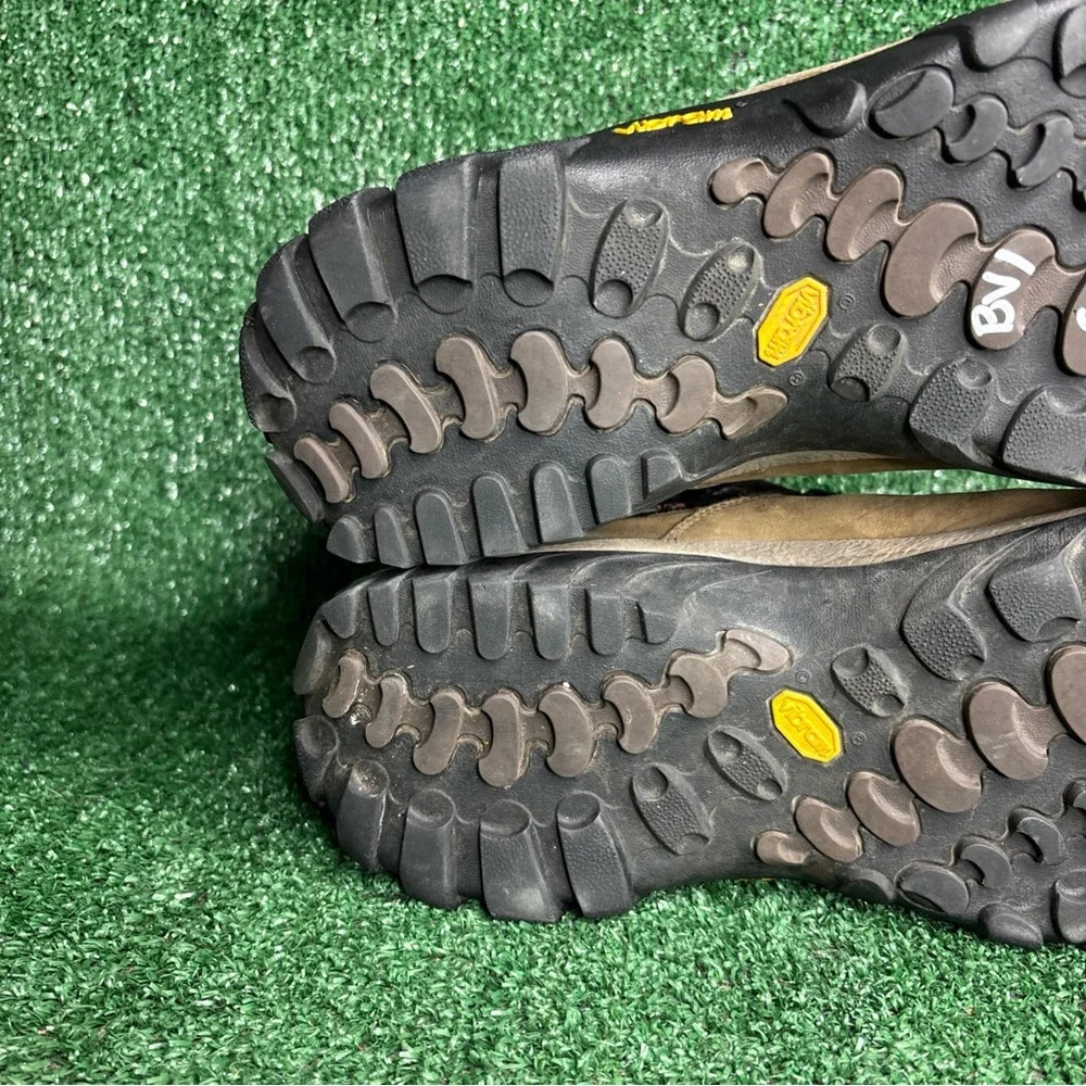 Merrell Phaser‎ Peak J53683 Mens Size 11.5 Waterproof Hiking Boots outdoors